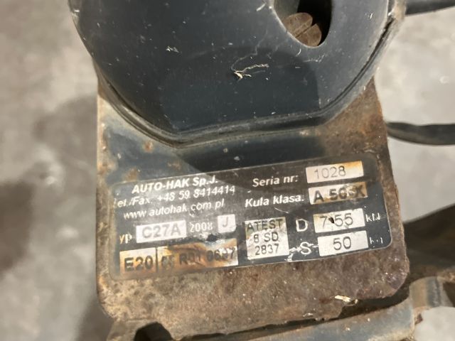 bontott FORD FOCUS I Vonóhorog