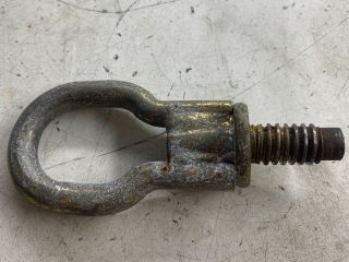 bontott FORD FOCUS I Vonószem