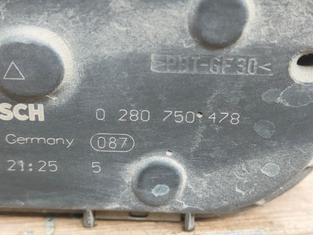 bontott FORD FOCUS II Fojtószelep (Elektromos)