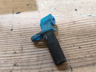 bontott FORD FOCUS II Főtengely Fordulatszám Jeladó