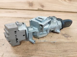 bontott FORD FOCUS II Gyújtáskapcsoló