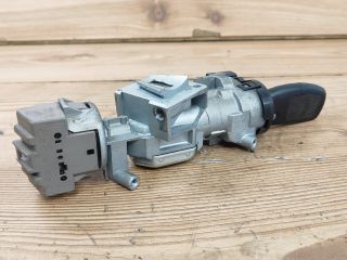 bontott FORD FOCUS II Gyújtáskapcsoló