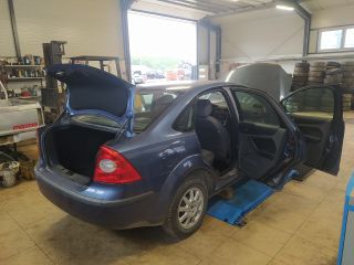 bontott FORD FOCUS II Hűtőventilátor