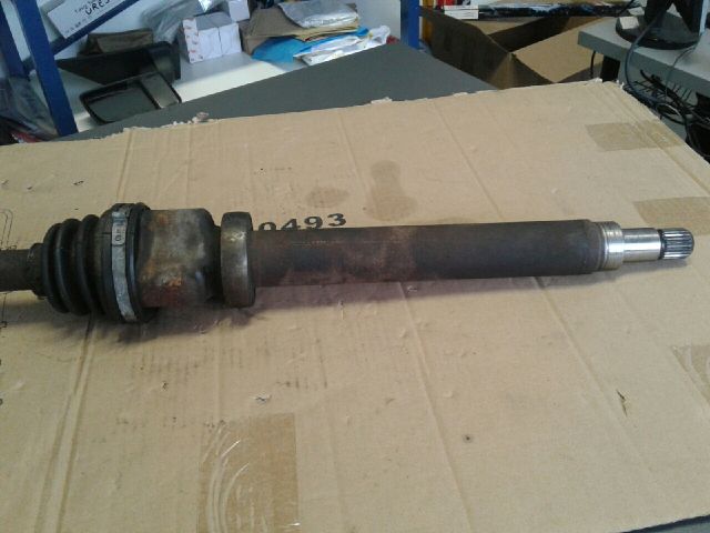 bontott FORD FOCUS II Jobb Féltengely