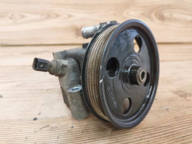 bontott FORD FOCUS II Kormányszervó Motor (Hidraulikus)