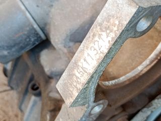 bontott FORD FOCUS II Motor (Fűzött blokk hengerfejjel)