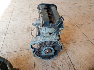 bontott FORD FOCUS II Motor (Fűzött blokk hengerfejjel)