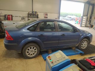 bontott FORD FOCUS II Motor Tartó Bak Bal