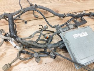 bontott FORD FOCUS II Motorvezérlő