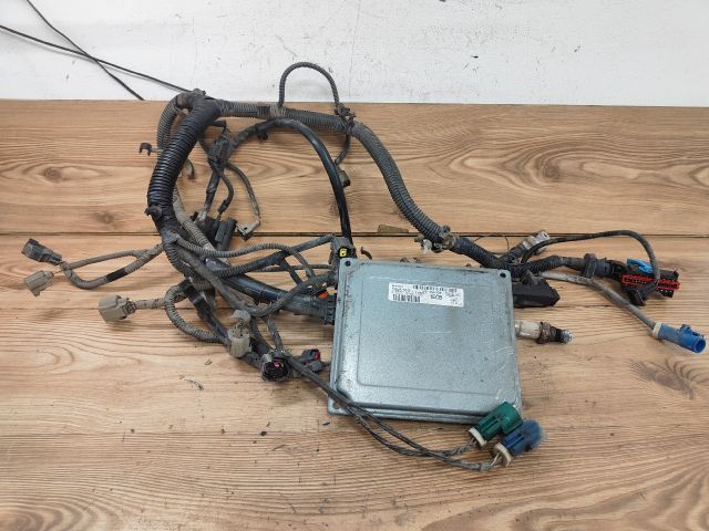 bontott FORD FOCUS II Motorvezérlő