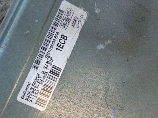 bontott FORD FOCUS II Motorvezérlő