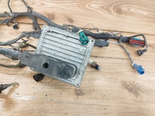 bontott FORD FOCUS II Motorvezérlő