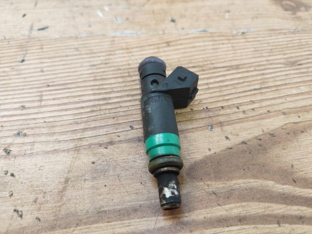 bontott FORD FOCUS II Porlasztó (1 db)