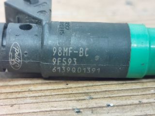 bontott FORD FOCUS II Porlasztó (1 db)