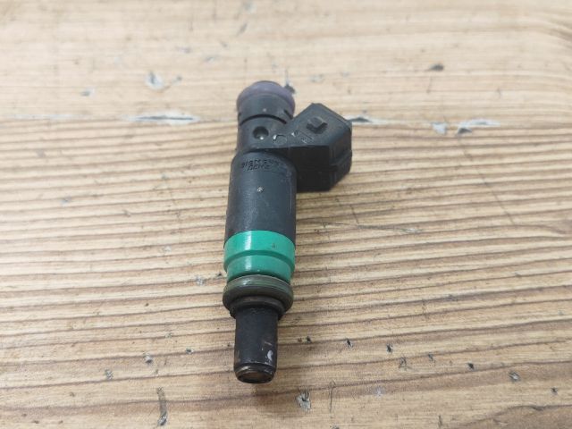 bontott FORD FOCUS II Porlasztó (1 db)