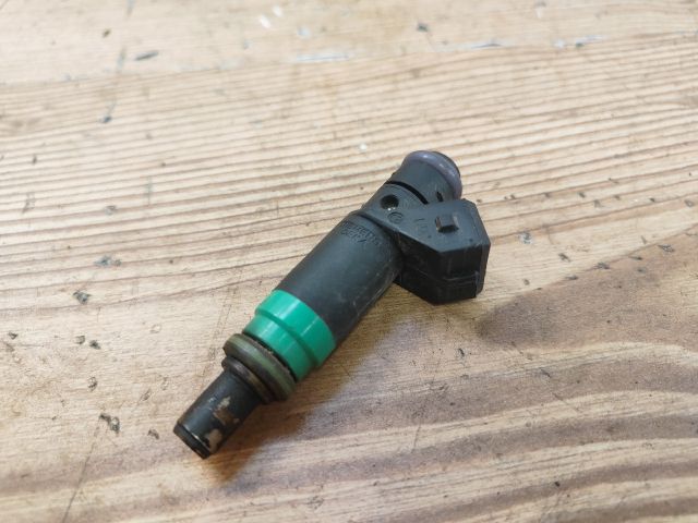 bontott FORD FOCUS II Porlasztó (1 db)