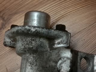 bontott FORD FOCUS II Porlasztó (1 db)