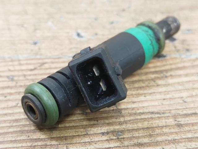 bontott FORD FOCUS II Porlasztó (1 db)