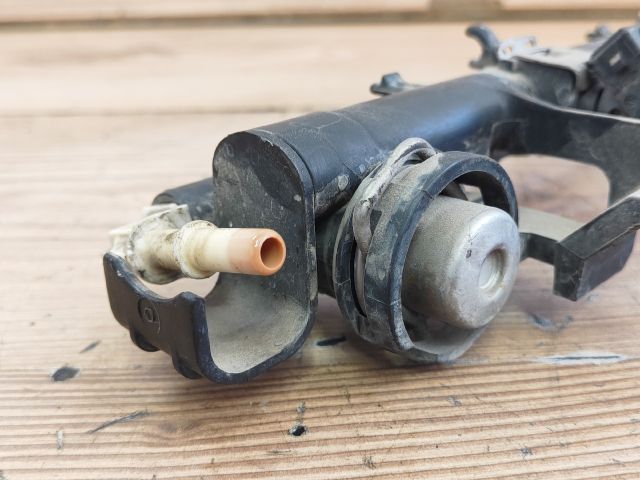 bontott FORD FOCUS II Porlasztó (1 db)