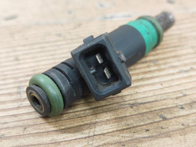 bontott FORD FOCUS II Porlasztó (1 db)