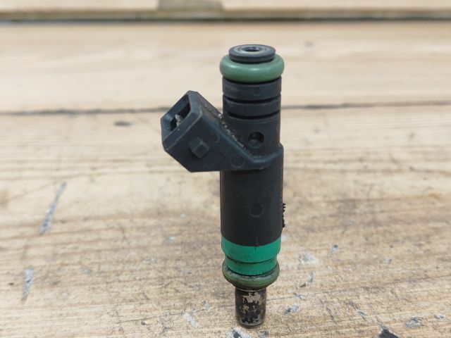 bontott FORD FOCUS II Porlasztó (1 db)