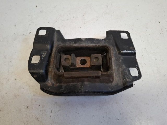 bontott FORD FOCUS II Váltó Tartó Bak (Pozíciófüggetlen)