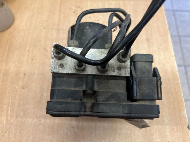 bontott FORD FOCUS II ABS Kocka