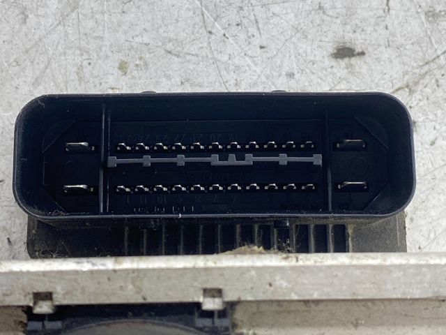 bontott FORD FOCUS II ABS Kocka