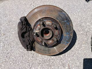 bontott FORD FOCUS II Bal első Csonkállvány Kerékaggyal