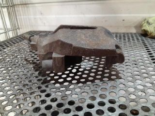 bontott FORD FOCUS II Bal első Féknyereg Munkahengerrel