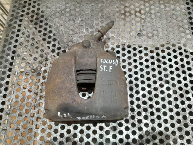 bontott FORD FOCUS II Bal első Féknyereg Munkahengerrel