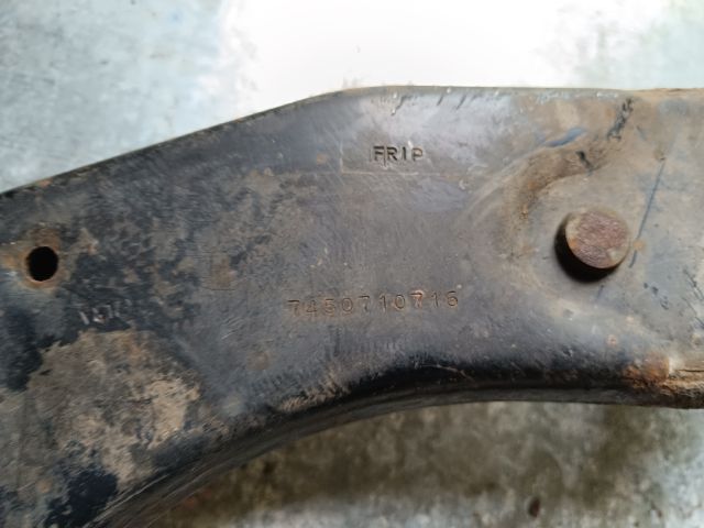 bontott FORD FOCUS II Bal első Lengőkar