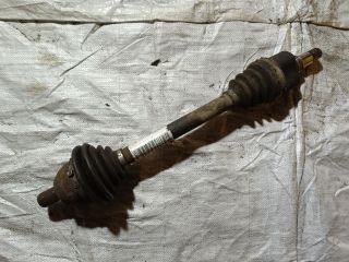 bontott FORD FOCUS II Bal Féltengely