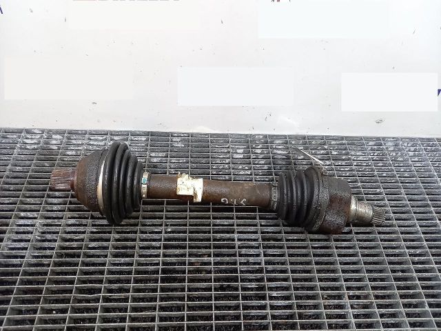 bontott FORD FOCUS II Bal Féltengely