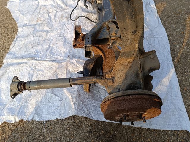 bontott FORD FOCUS II Hátsó Futómű (Részeivel)