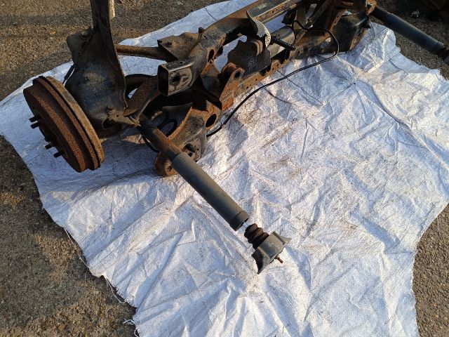 bontott FORD FOCUS II Hátsó Futómű (Részeivel)