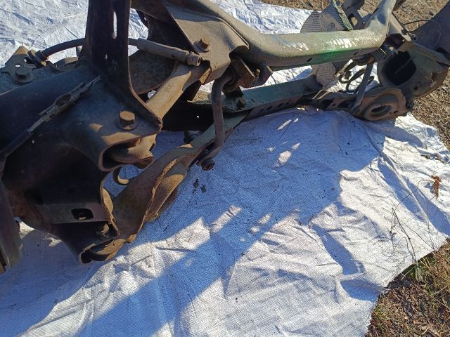 bontott FORD FOCUS II Hátsó Futómű (Részeivel)