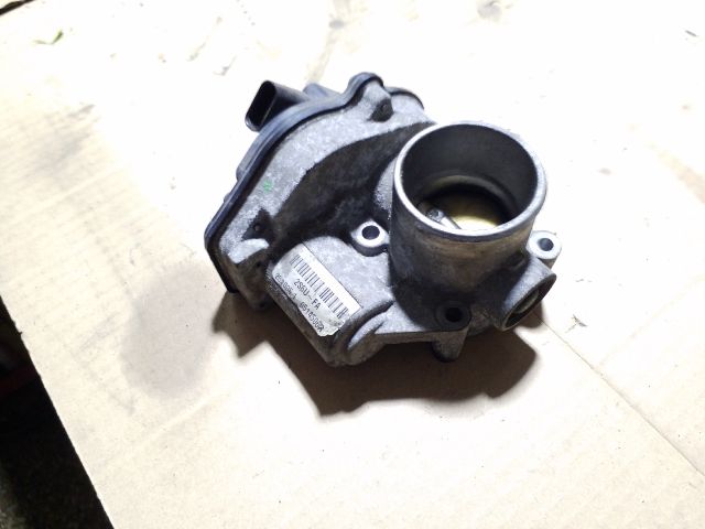 bontott FORD FOCUS II Fojtószelep (Elektromos)