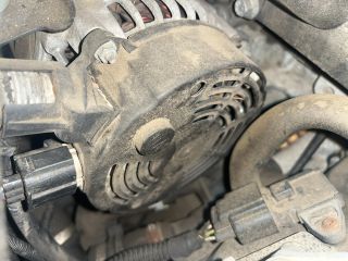 bontott FORD FOCUS II Generátor