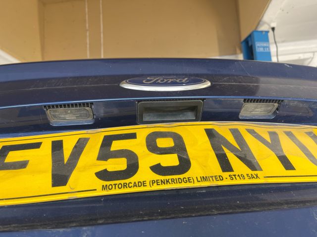 bontott FORD FOCUS II Generátor