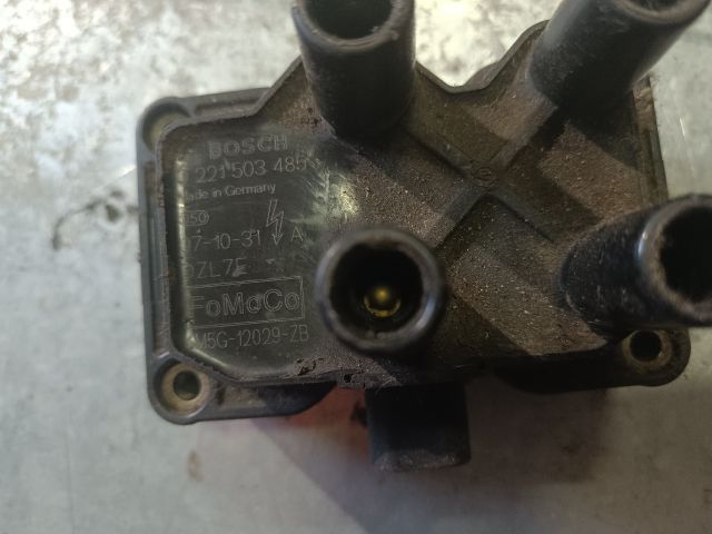 bontott FORD FOCUS II Gyújtáselosztó