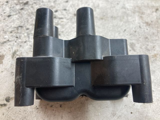 bontott FORD FOCUS II Gyújtótrafó