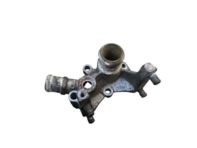 bontott FORD FOCUS II Hengerfej Vízkivezető