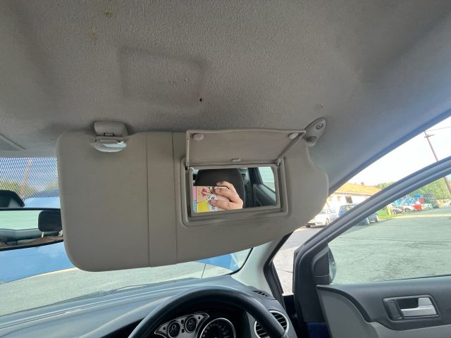 bontott FORD FOCUS II Jobb első Csonkállvány Kerékaggyal