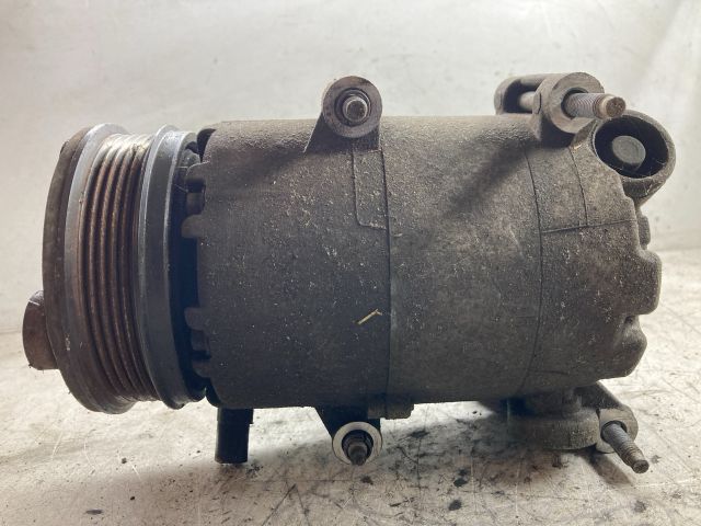 bontott FORD FOCUS II Klímakompresszor