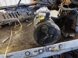 bontott FORD FOCUS II Klímakompresszor