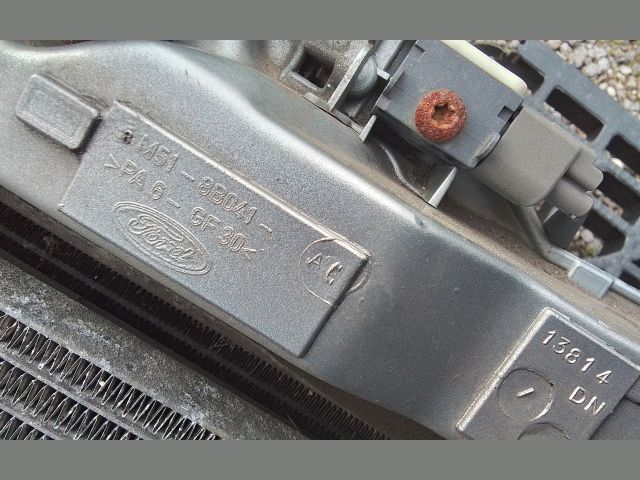 bontott FORD FOCUS II Komplett Homlokfal (Részeivel)