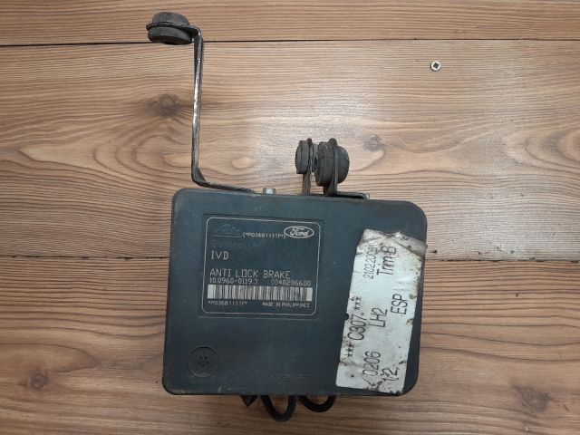 bontott FORD FOCUS II ABS Kocka