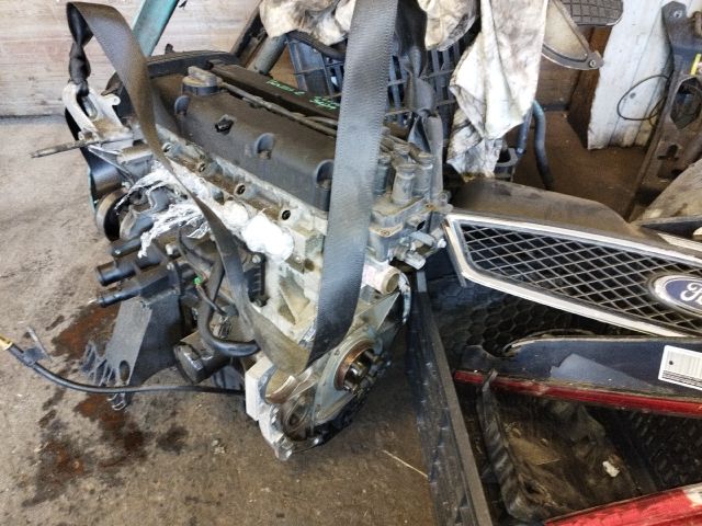 bontott FORD FOCUS II Motor (Fűzött blokk hengerfejjel)
