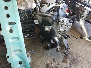 bontott FORD FOCUS II Motor (Fűzött blokk hengerfejjel)